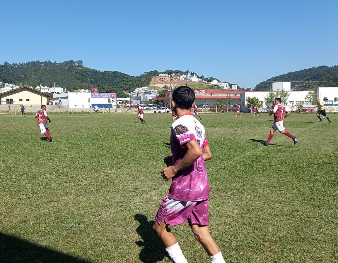 Brusque vibra com mais um fim de semana de futebol de qualidade no Campeonato Municipal Amador